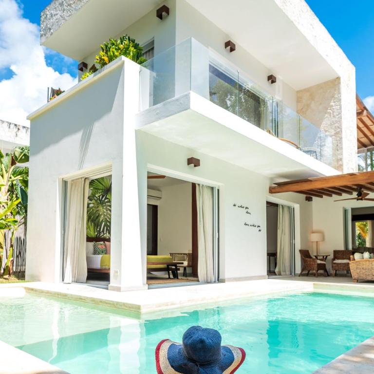 Villa Ek'Balam & Villa Flamingo, Luxury Villas, Private Pool, Private Garden, Jacuzzi, 24h Security - Three-Bedroom Villa 3 - 5