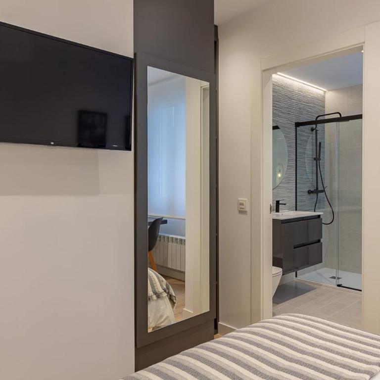 AH Hostel Room4You Oviedo VUT3026AS - Habitación Doble con baño privado - 25