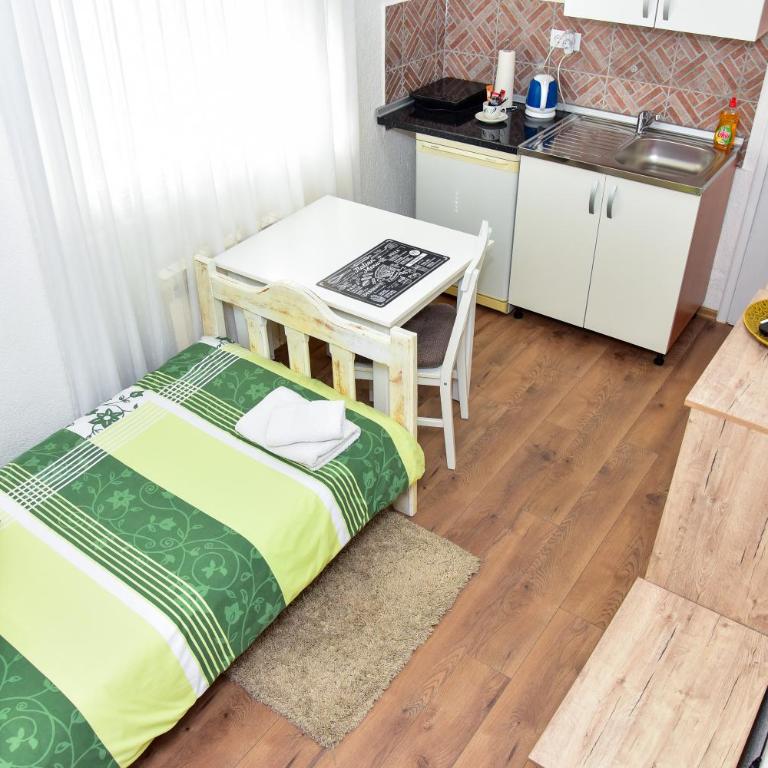 Apartmani Koko - Deluks Jednokrevetna Soba - 8