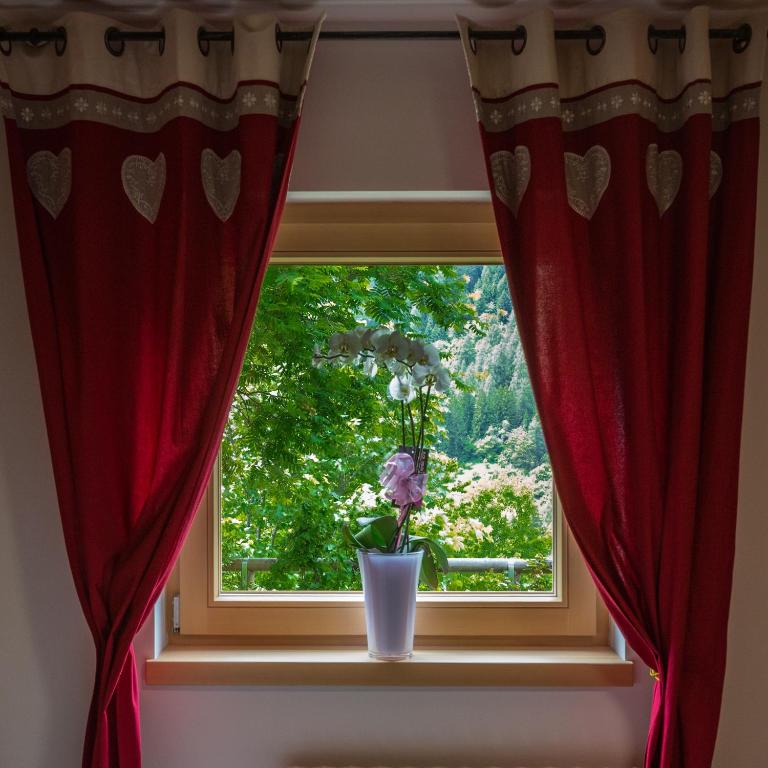 BAITA CUCOL: APPARTAMENTO CON GIARDINO PRIVATO - Deluxe Apartment mit 1 Schlafzimmer und Gartenblick - 10