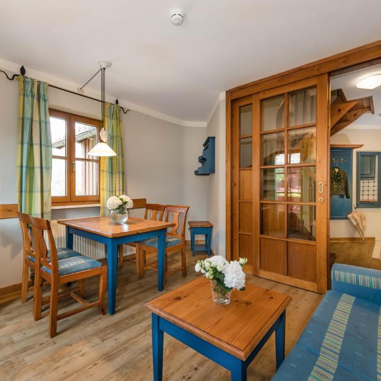 MONDI Appartements am Grundlsee - Apartment mit Seeblick - 1
