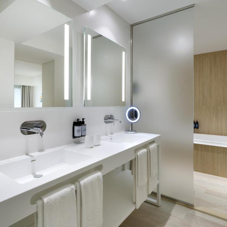 Grand Palladium Sicilia Resort & Spa - Suite with Sea View - 5