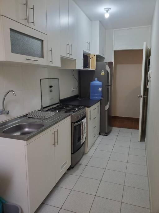 Departamento de estreno en 1er piso en Condominio - Apartamento de 3 dormitorios - 8
