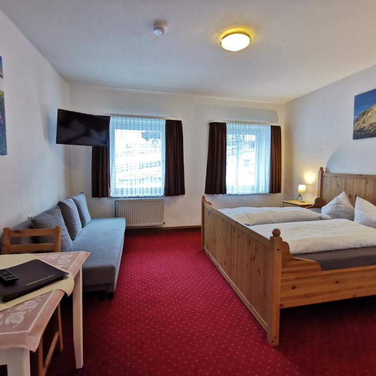 Hotel Garni Post - Standard Doppelzimmer mit Dusche - 2