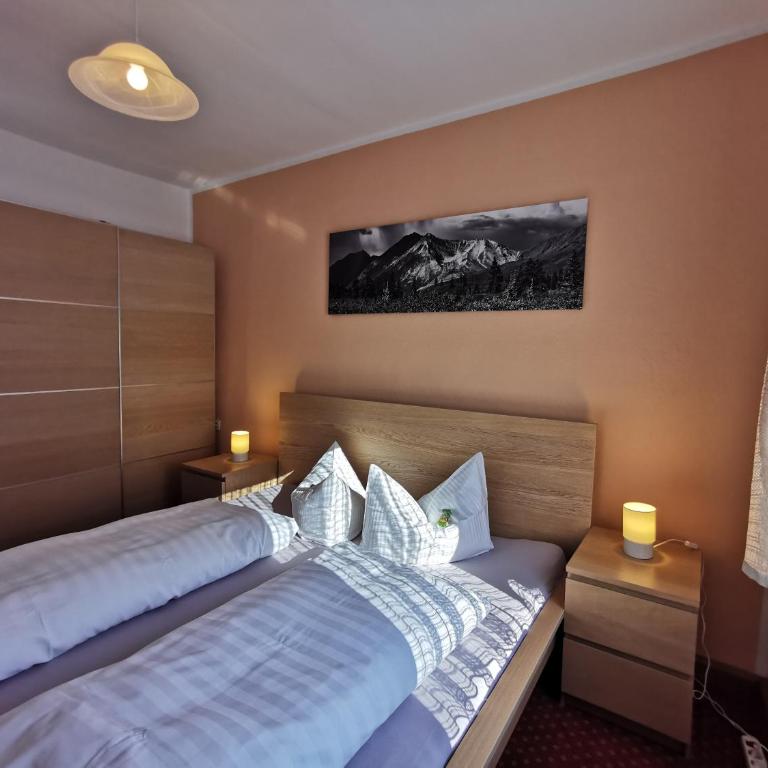 Hotel Garni Post - Standard Doppelzimmer mit Dusche - 4