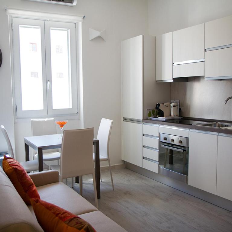 Murphy Holiday Home - Residenza XX Settembre - Two-Bedroom Apartment - 1