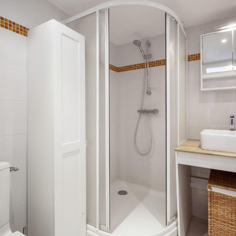Superbe studio face à la mer accès direct plage - Appartement 1 Chambre - 10