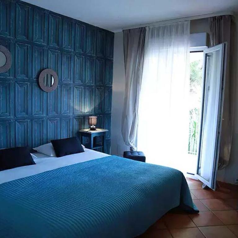 Hôtel Athéna - Chambre Double Confort avec Terrasse - 1