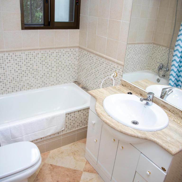 CH Apartamentos - Apartamento de 2 dormitorios - 8