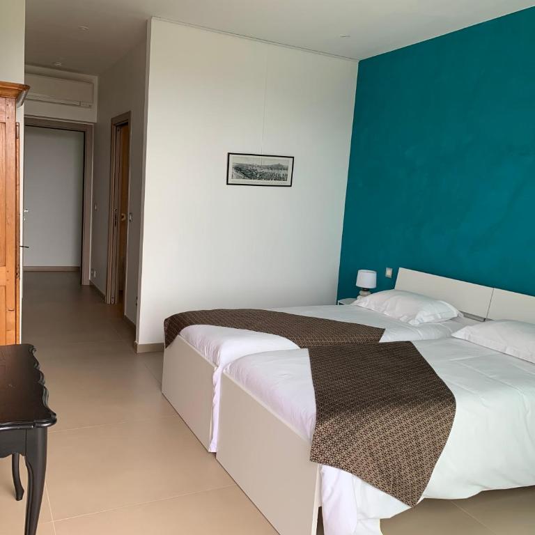 Appartement Regard-sur-mer 165m2 4ch vue mer piscine - Appartement - Vue sur Mer - 14
