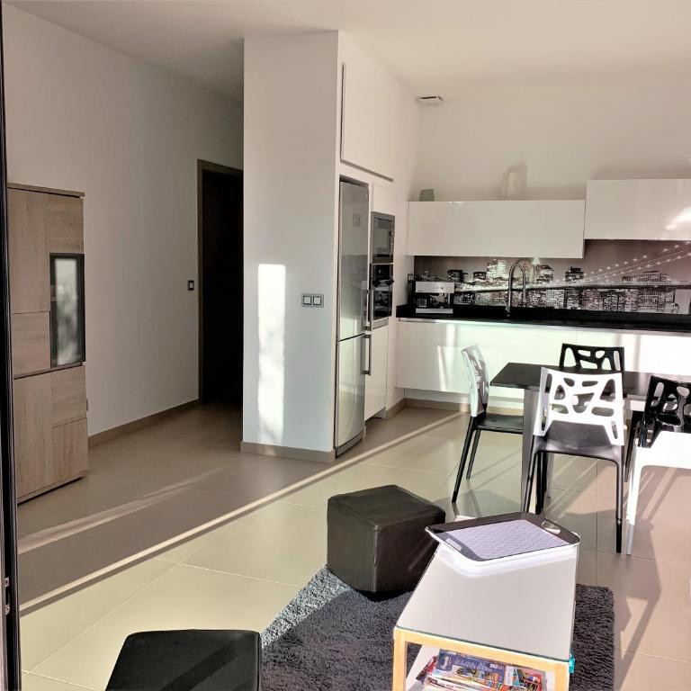 Appartement Regard-sur-mer 165m2 4ch vue mer piscine - Appartement - Vue sur Mer - 21