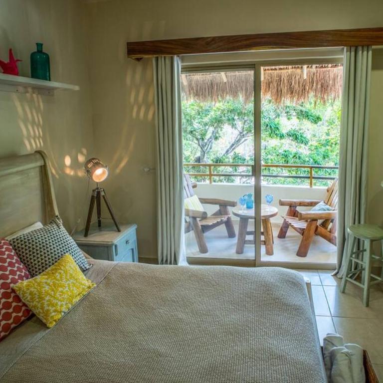 Spacious Penthouse with Private Rooftop in Gated Community - Apartamento de 2 dormitorios - 22