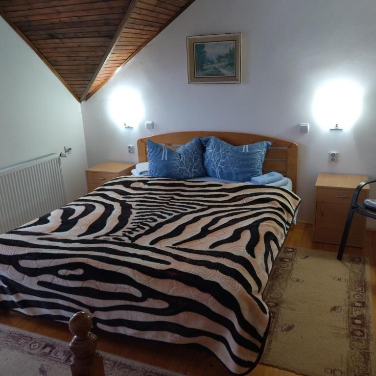 Sanja Accomodation - Penthaus Apartman - 8