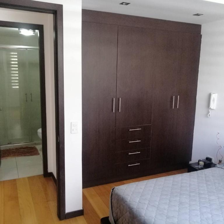 Suite amoblada en el sector del Quito moderno - One-Bedroom Apartment - 11