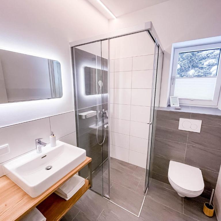 Glüxplatzl GmbH Appartements am Wald - Apartamento de 1 dormitorio - 3