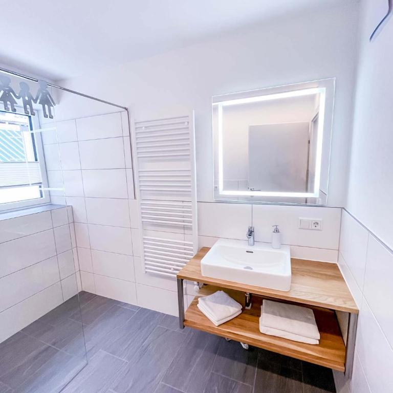 Glüxplatzl GmbH Appartements am Wald - Apartamento con terraza - 11