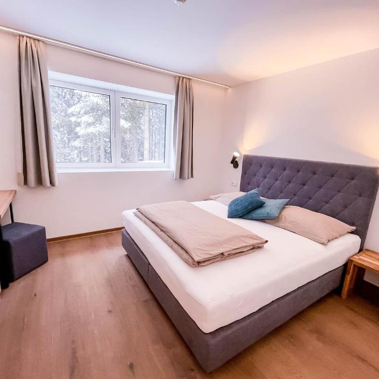 Glüxplatzl GmbH Appartements am Wald - Apartamento con terraza - 10