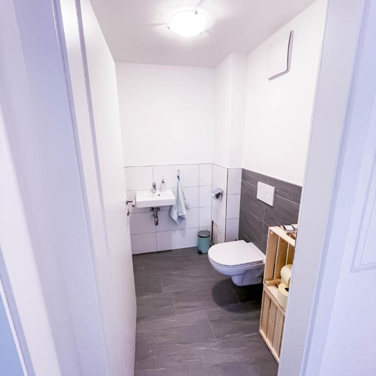 Glüxplatzl GmbH Appartements am Wald - Apartamento con terraza - 2