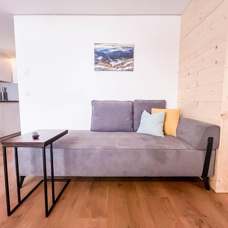 Glüxplatzl GmbH Appartements am Wald - Apartamento con balcón - 2
