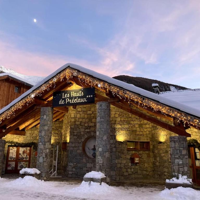 Appartement cosy pour 6 pers en plein centre station Les Orres 1800, RDC, Pied des pistes - Appartement 2 Chambres - 26
