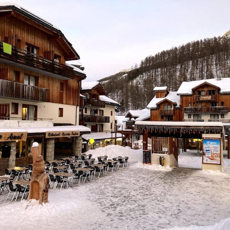Appartement cosy pour 6 pers en plein centre station Les Orres 1800, RDC, Pied des pistes - Appartement 2 Chambres - 19