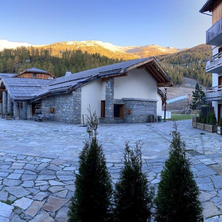 Appartement cosy pour 6 pers en plein centre station Les Orres 1800, RDC, Pied des pistes - Appartement 2 Chambres - 10