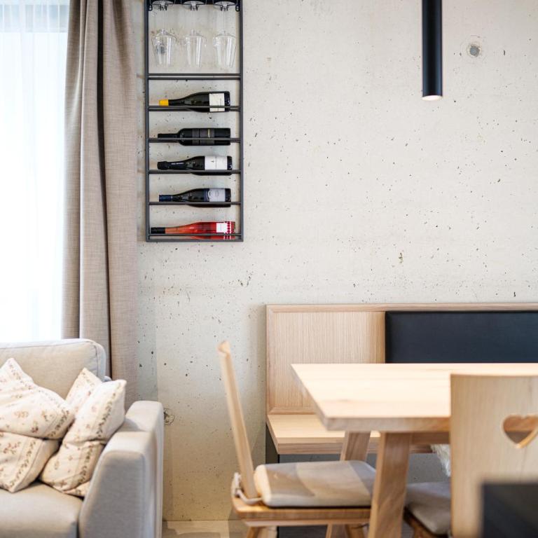 Lebe`oetz - Das Ferienapartmenthaus im Zentrum von Oetz - Two-Bedroom Apartment - 7