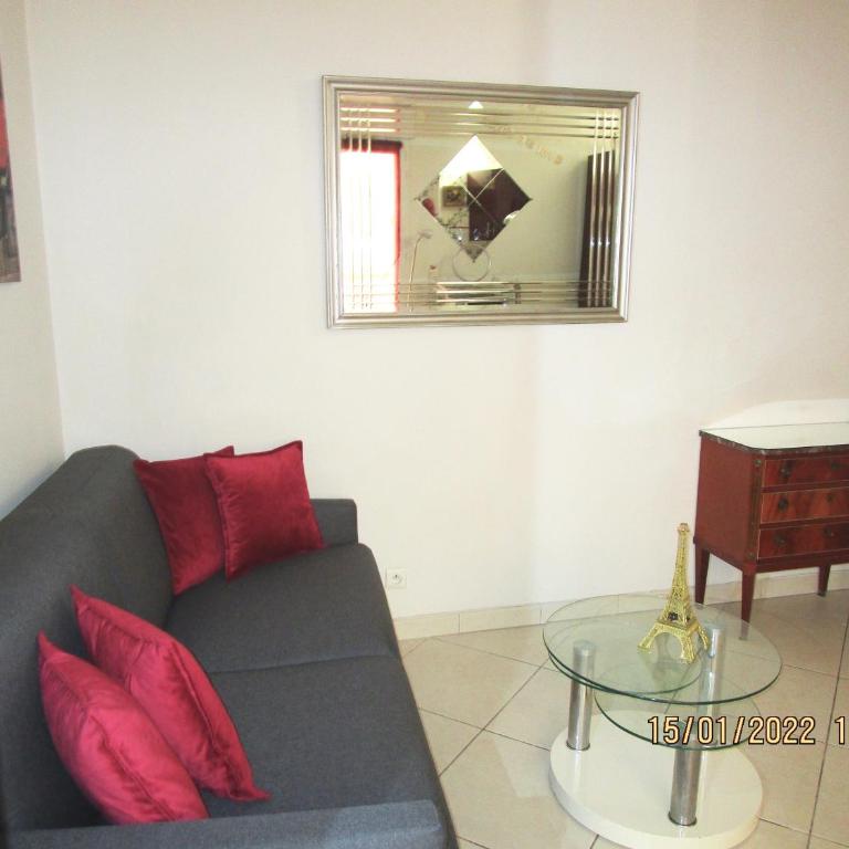 CANNES CENTRE 5 minutes de la mer - Appartement 1 Chambre - 12