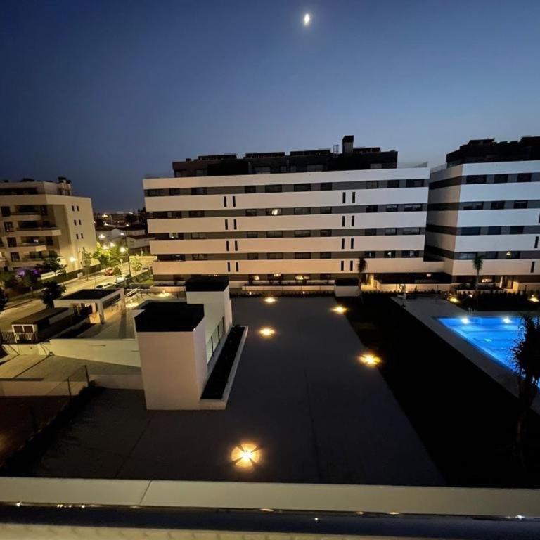 Holidays2Torremolinos Pool, 300 mts from beach - Apartamento - 17