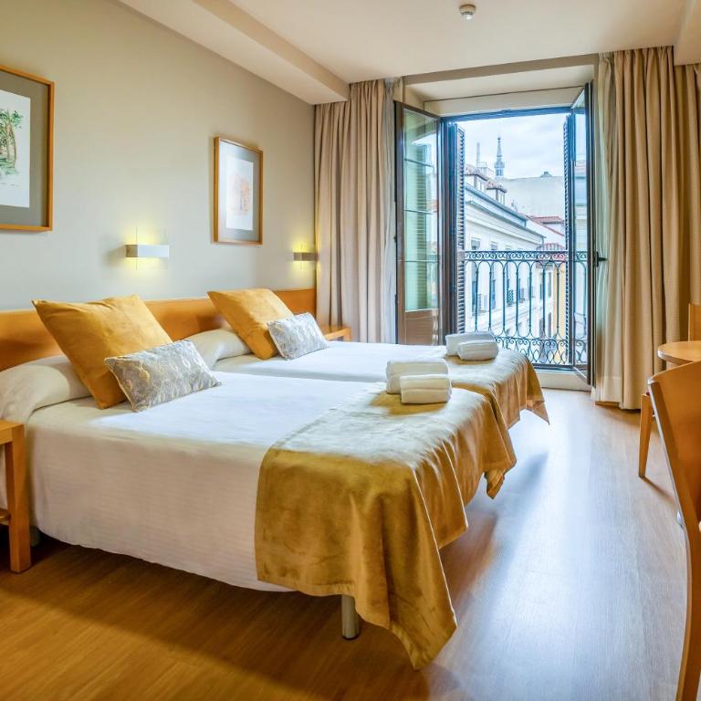 Victoria 4 Puerta del Sol - Double or Twin Room - 12