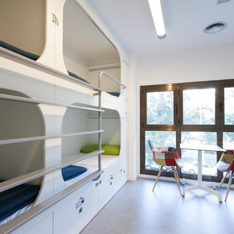 Dream Cube Hostel - Bed in 8-Bed Mixed Dormitory Room - 5