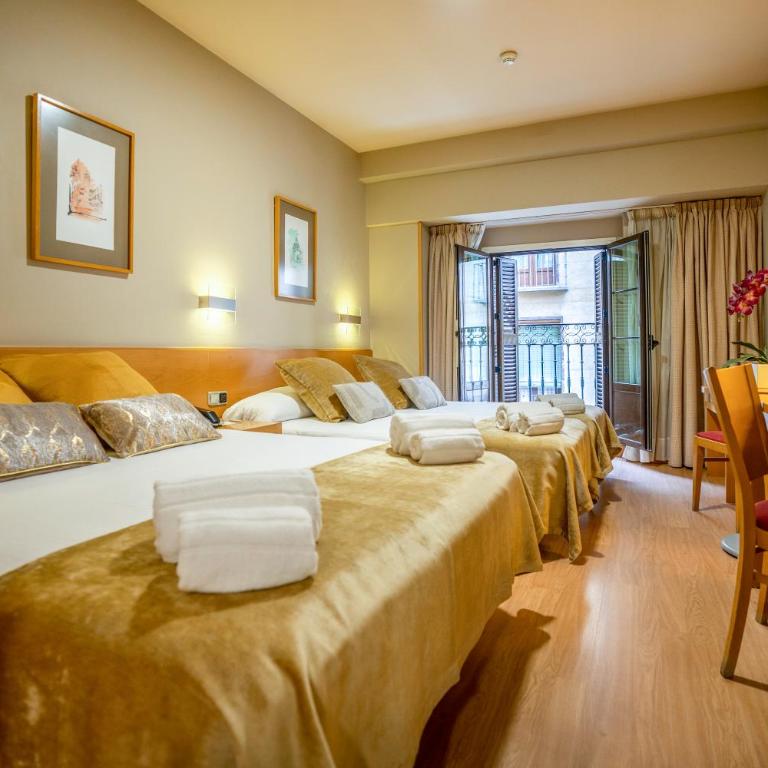 Victoria 4 Puerta del Sol - Triple Room - 19