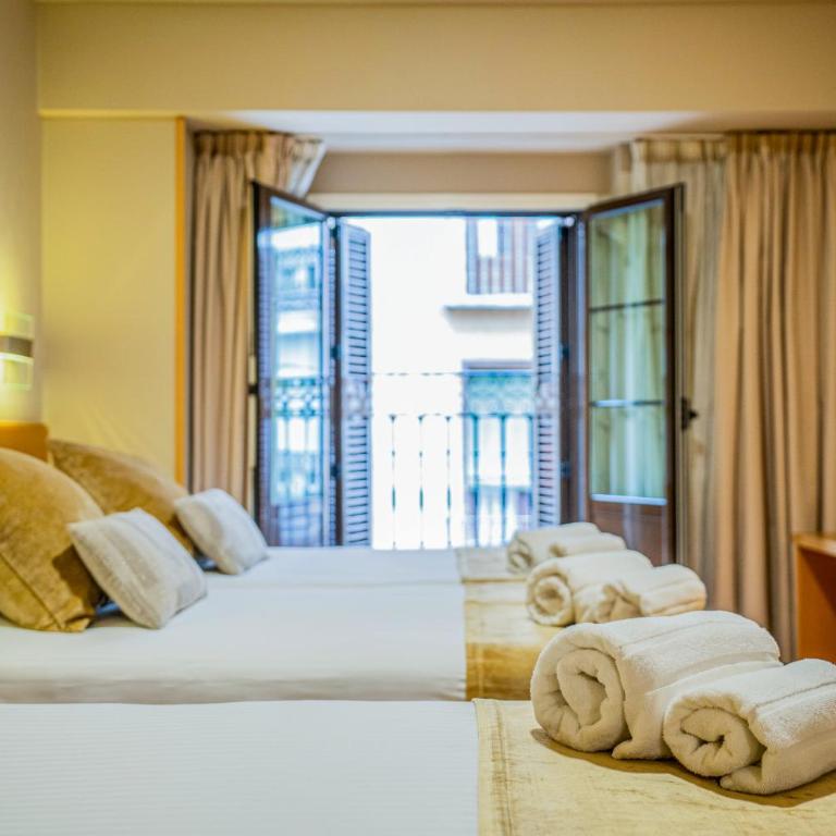 Victoria 4 Puerta del Sol - Double or Twin Room - 38