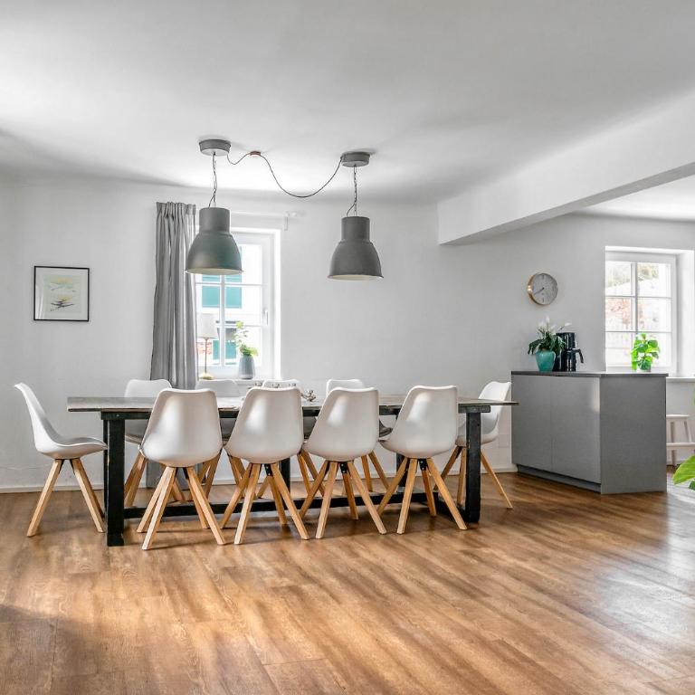 Villa Alpenbach - by Alpen Apartments - Ferienhaus - 1