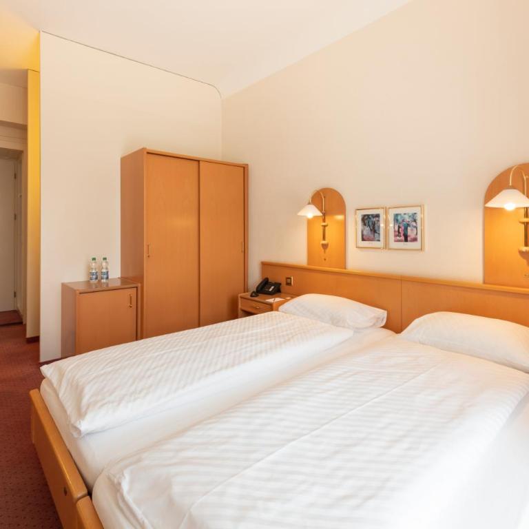 Hotel Terrace - Standard Zweibettzimmer - 2