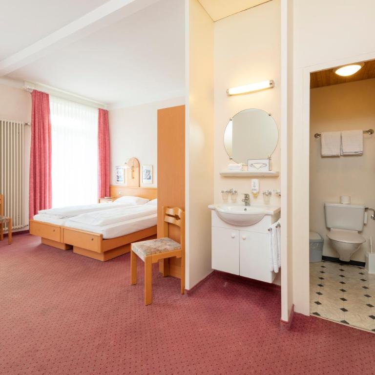Hotel Terrace - Standard Dreibettzimmer - 2