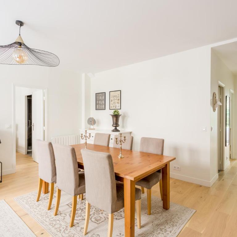 Croissants et Confitures - Apartment with Garden View - 8