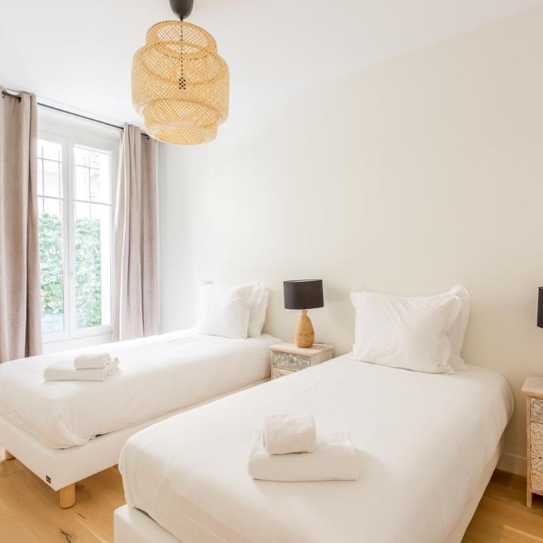 Croissants et Confitures - Apartment with Garden View - 10