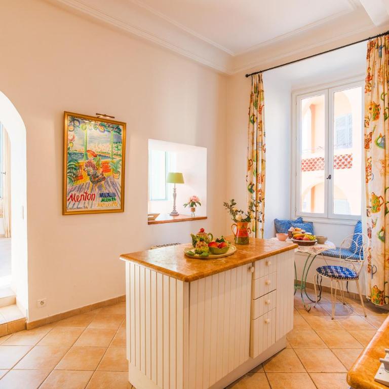 ON VILLEFRANCHE BAY - AP3040 by Riviera Holiday Homes - Appartement - Vue sur Mer - 15