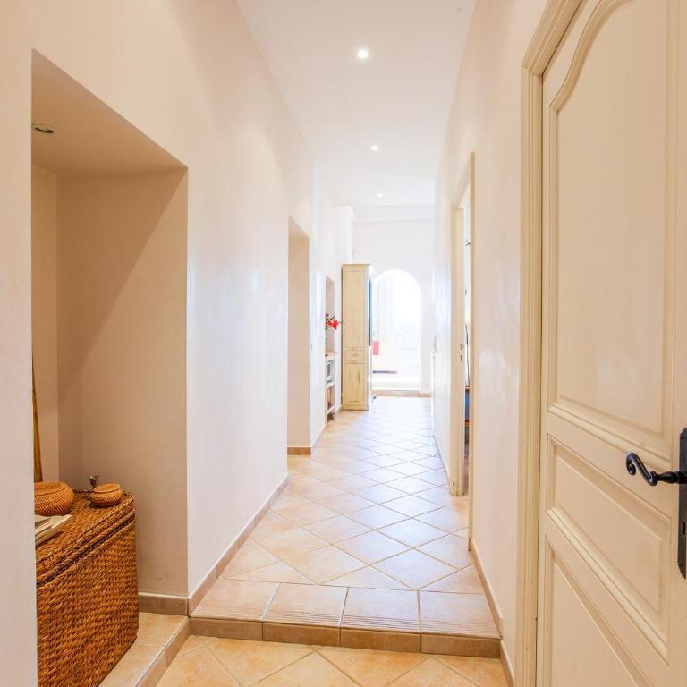 ON VILLEFRANCHE BAY - AP3040 by Riviera Holiday Homes - Appartement - Vue sur Mer - 16