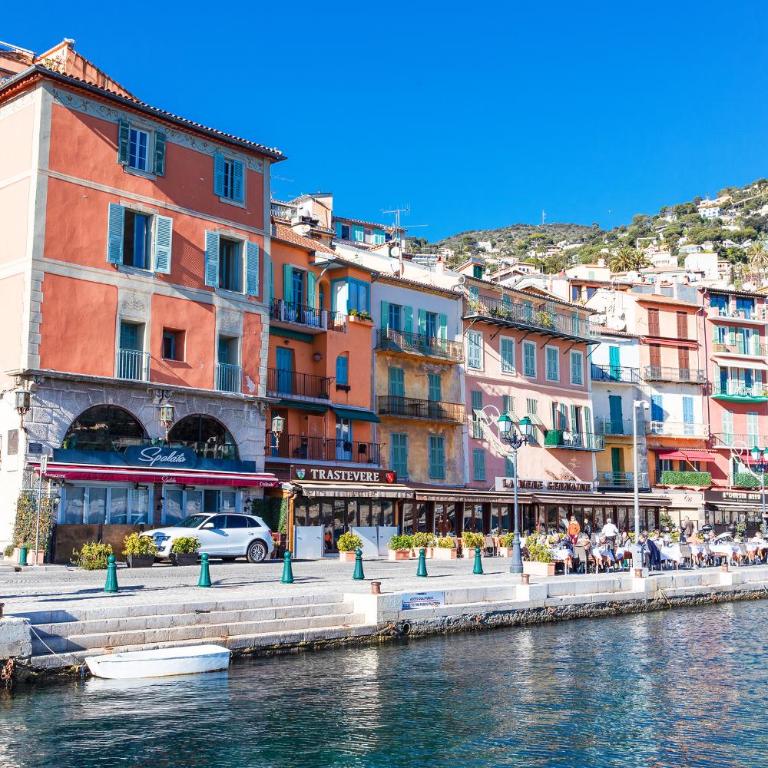ON VILLEFRANCHE BAY - AP3040 by Riviera Holiday Homes - Appartement - Vue sur Mer - 1