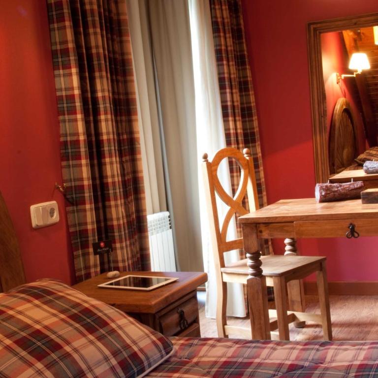 GRAN CHALET HOTEL & PETiT SPA WELLNESS - Habitación Doble Premium - 1