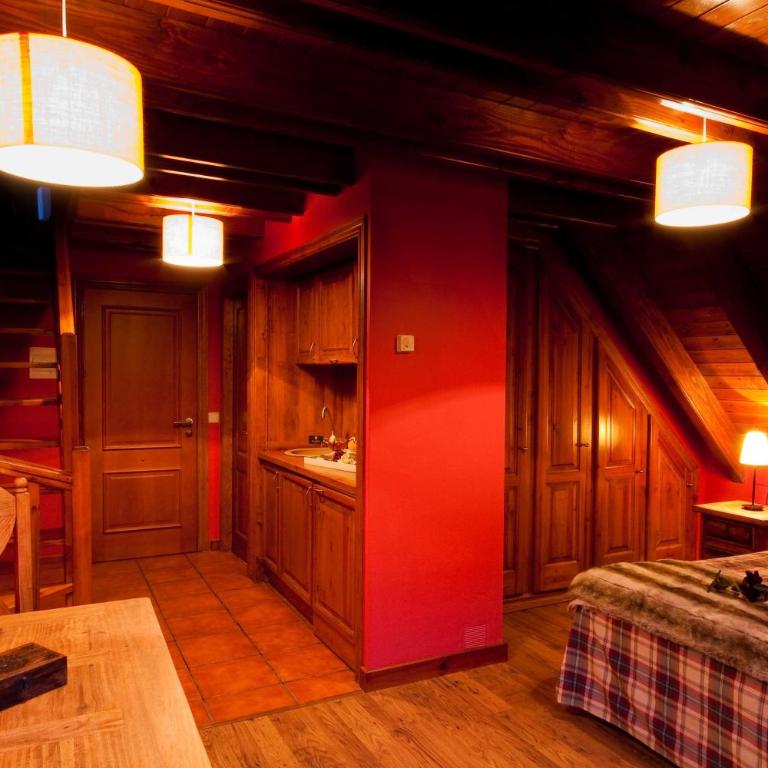 GRAN CHALET HOTEL & PETiT SPA WELLNESS - Habitación Dúplex Premium II - 2