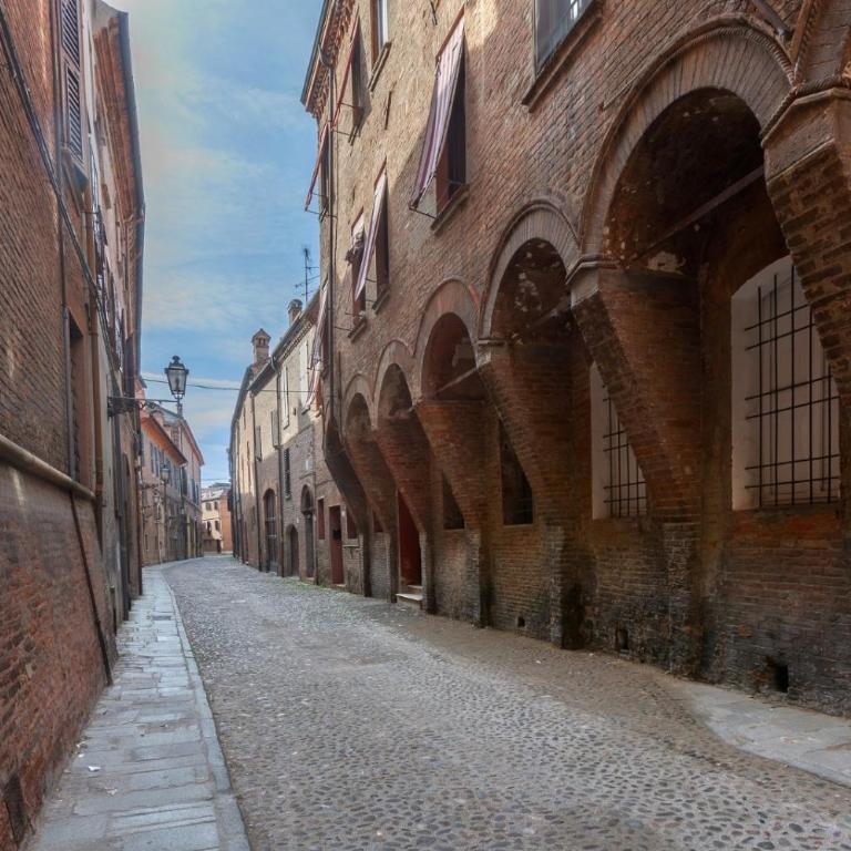GuestHost - Central Ferrara Apartment - Appartamento con 2 Camere da Letto - 20