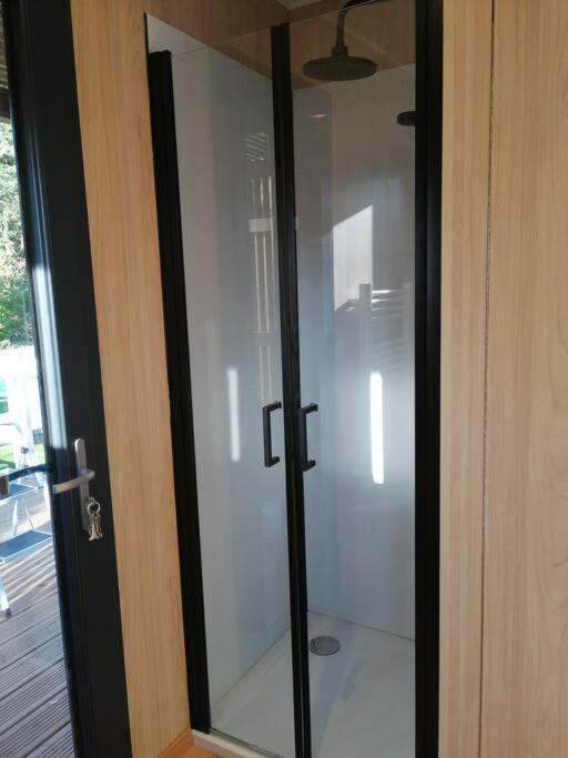 Joli studio climatisé avec jacuzzi privé et entrée indépendante - Apartment mit 1 Schlafzimmer - 15