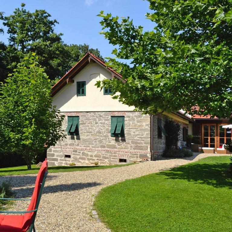 Chalet in der Steiermark mit Pool & Aussicht - Ferienhaus mit 3 Schlafzimmern - 6