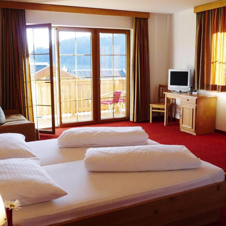 Chalet in Fiss with Sauna and Mountain Views - Maison de Vacances Six Chambres - 10