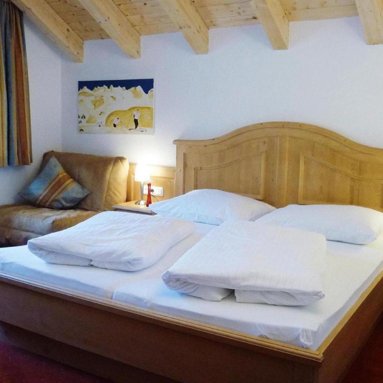 Chalet in Fiss with Sauna and Mountain Views - Maison de Vacances Six Chambres - 13