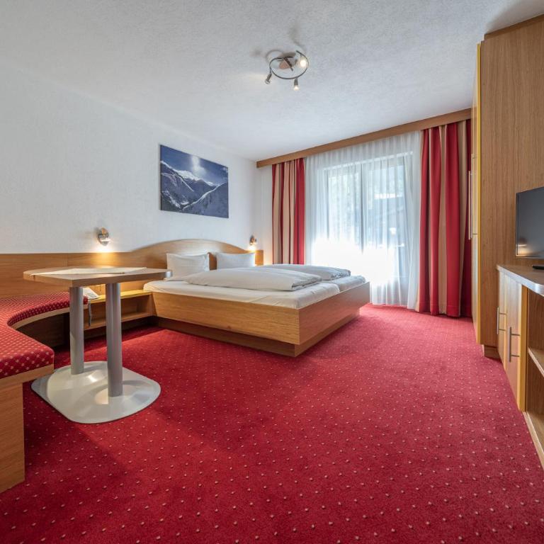 Hotel Similaun - Suite mit 2 Schlafzimmern - 3