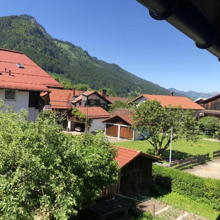 Haus Huber - Apartment mit 3 Schlafzimmern und Dusche - 16